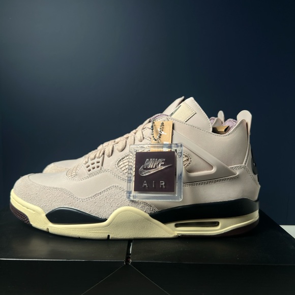 Jordan x A Ma Maniére Retro 4 - Picture 1 of 5